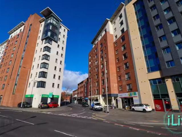 706 College Court Central, 56 King Street