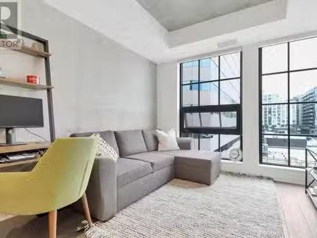 707 608 Richmond Street W, Toronto, ON, M5V 0N9 condo for.