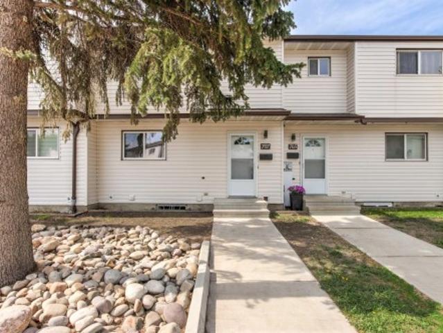 707 Clareview Road, Edmonton, AB, T5A 3S5 townhouse for sale | Listing ID E4491 | Royal LePage
