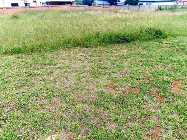 707 m² Land available in Bendor