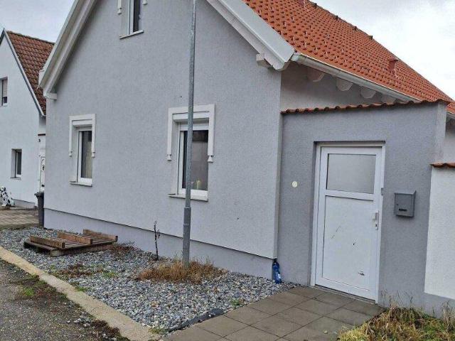 7082 Donnerskirchen Terrassenwohnpark schönes 115m2 Haus mit herrlichem Seeblick in ruhiger Waldrandlage!