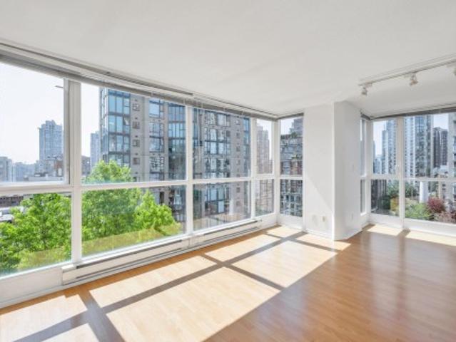 708 1 Richards Street, Vancouver, BC, V6B 3E6 Single Family Property For Sale | Listing ID R3148 | Royal LePage