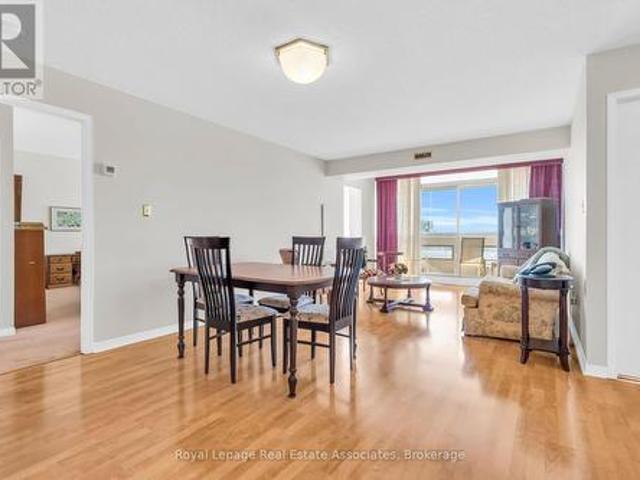 708 20 Mcfarlane Drive, Halton Hills, ON, L7G 5J8 condo for sale | Listing ID W12255 | Royal LePage