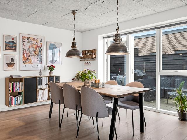 708 2 Safranvej 5 Moderne rækkehus i skønt, familievenligt område RealMæglerne