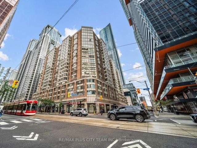 708 717 Bay Street, Toronto | Expired, C12872 | Condos. Ca