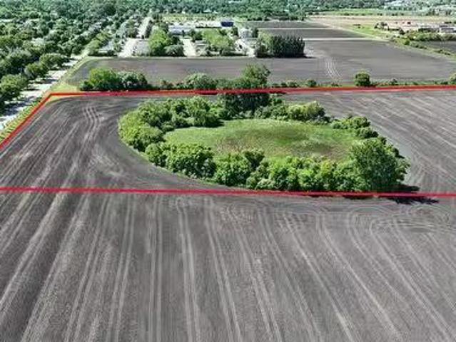709 10Th Street Nw, Portage La Prairie, MB, R1N 3K2 vacant l.