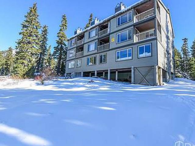 709 Castle Crag Cres