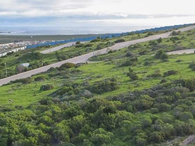 709 m² Land available in Hoogland