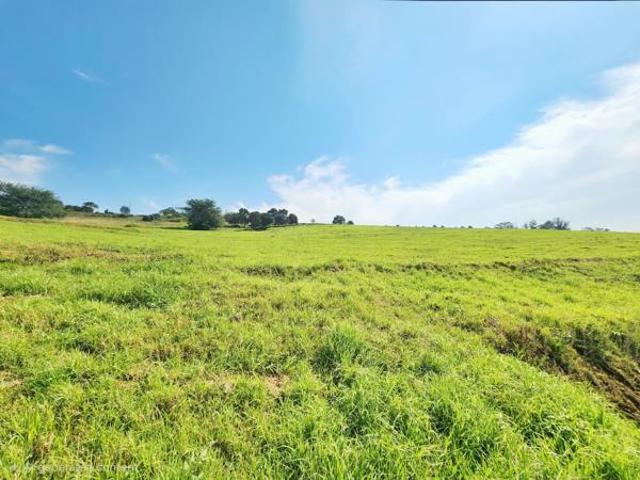 709 m² Land available in St Johns Village