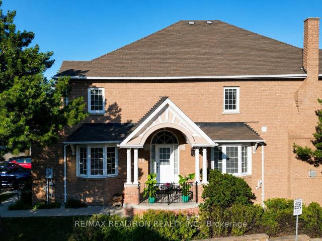 70 190 Harding Blvd Boulevard W, Richmond Hill | 4+1Beds/4Bath, Townhouse, $888,888 | Condos. Ca