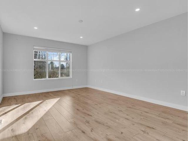 70 2032 B Avenue, Langley, BC, V2Y 4J6 townhouse for sale | Listing ID R2975 | Royal LePage