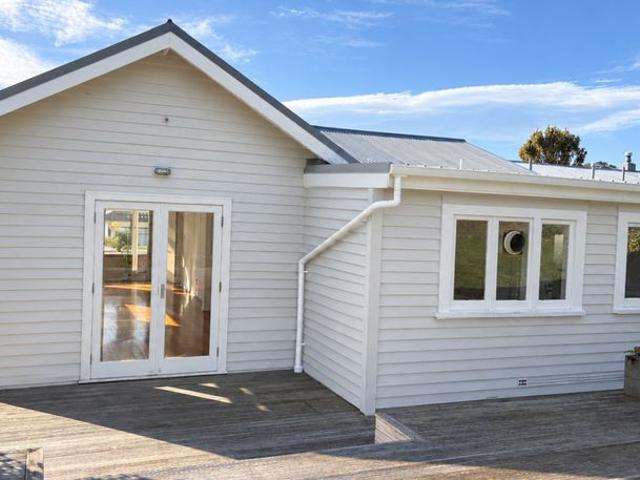 70 Beauchamp Street, Karori, Wellington City