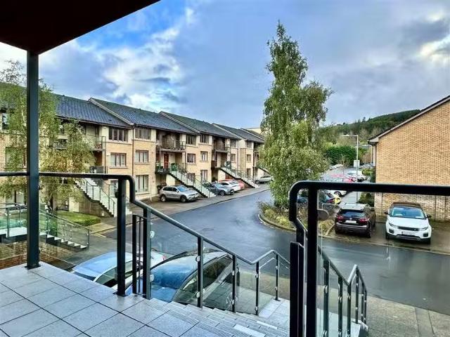 70 Belarmine Place, Stepaside, Dublin 18, D18 V328