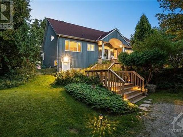 70 Belmonte Lane, Elgin, ON, K0E 1N0 house for sale Listing.
