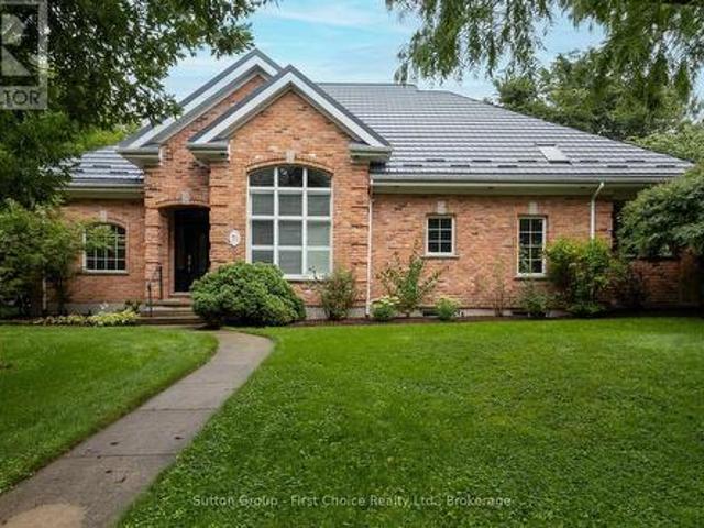70 Crawford Street, Stratford, ON, N5A 5Y4 house for sale | Listing ID X13712 | Royal LePage