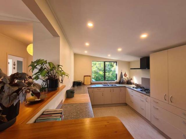 70 Driving Creek Road, Coromandel, Thames Coromandel