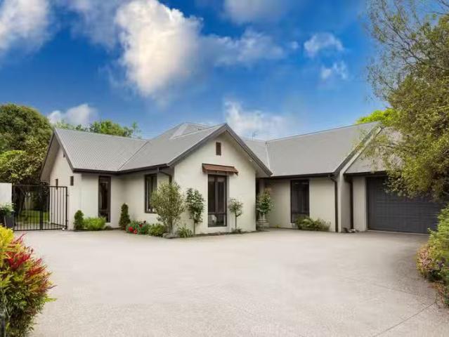 70 Fairway Drive, Shirley, NZ 8013 House for Sale