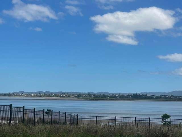 70 Falcon Crescent, Hobsonville, Waitakere City