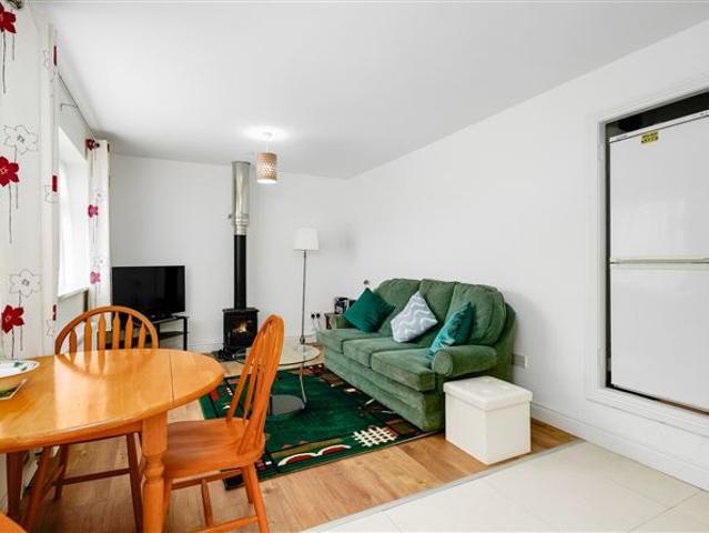 70 Forest Hills, Rathcoole, Co. Dublin Ray Cooke Auctioneers 4971 MyHome. Ie Residential