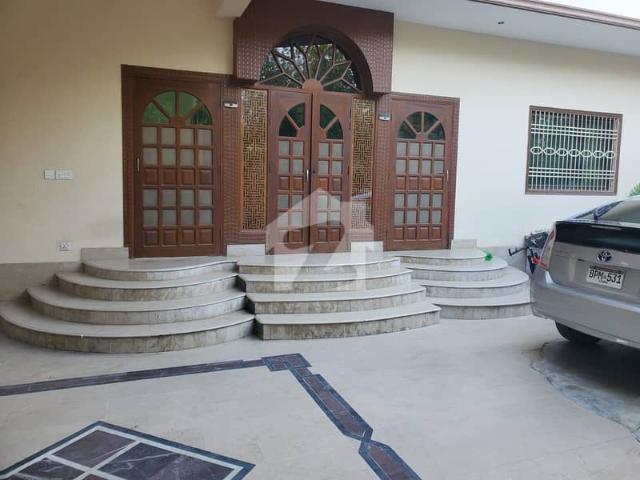 70 ft Wide Road House For sale