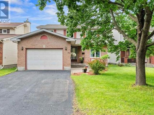 70 Huntersfield Drive, Ottawa, ON, K1T 3L7 house for sale | Listing ID X13453 | Royal LePage