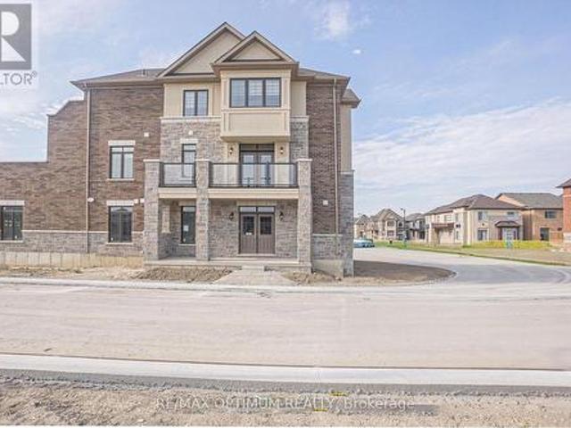 70 Keyworth Crescent, Brampton, ON, L6R 4E6 house for lease | Listing ID W13208 | Royal LePage