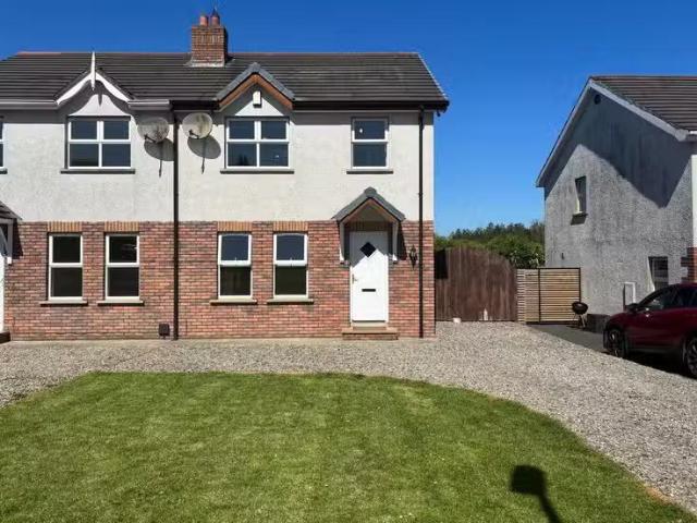 70 Knockbracken Court