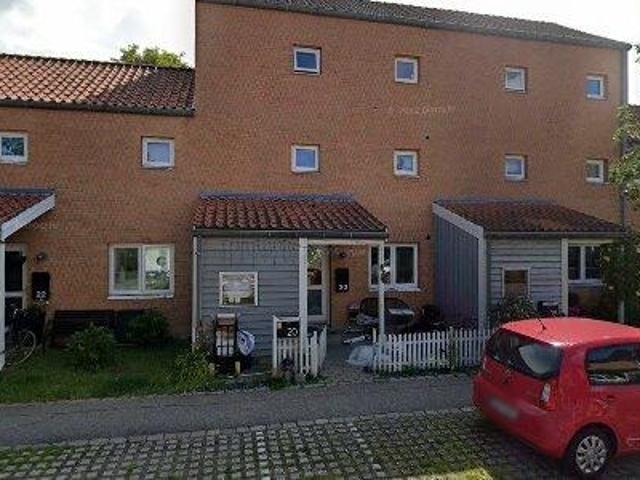 70 m2 office space, clinic for rent in Søborg
