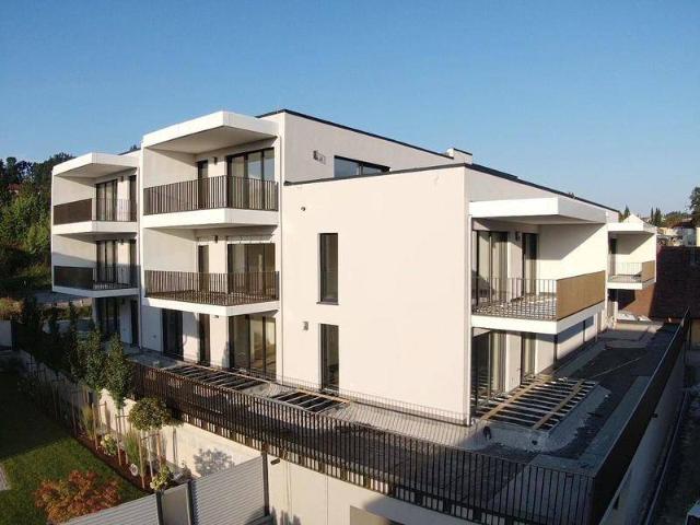 Geräumige, moderne Neubauwohnung mit Balkon Top 11