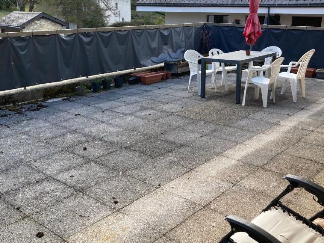 70 m²