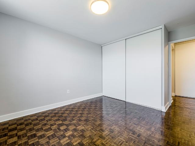 70 Park Street East 1 Bedroom Apartment for Rent at 70 Park St E, Mississauga, ON L5G 1M5 Port Credit