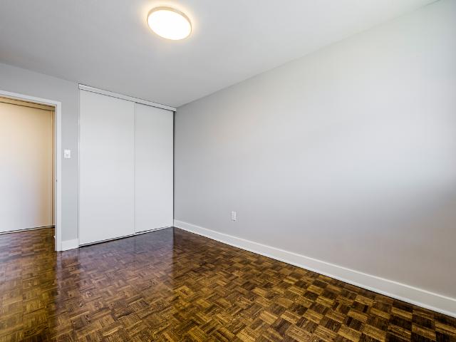 70 Park Street East 2 Bedroom Apartment for Rent at 70 Park St E, Mississauga, ON L5G 1M5 Port Credit