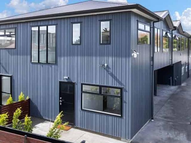 70 Portage Road, New Lynn, Waitakere City