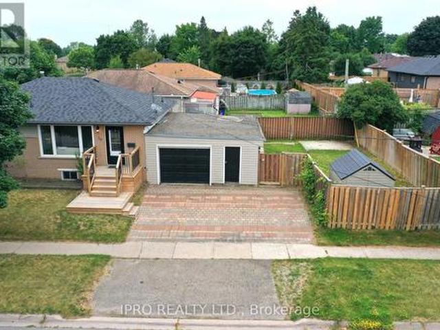 70 Raylawn Crescent, Halton Hills, ON, L7G 4M9 house for sale | Listing ID W12275 | Royal LePage