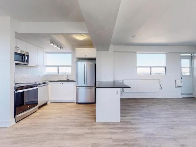 70 Spadina Road Studio Apartment for Rent at 70 Spadina Rd, Toronto, ON M5R 2T6 The Annex