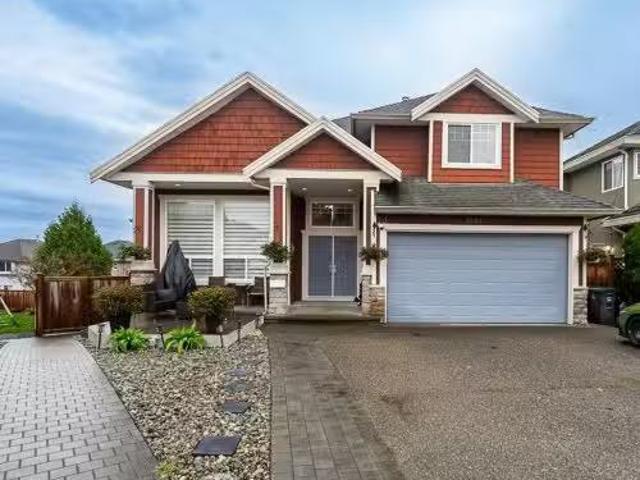 7106 150 Street, Surrey, BC, V3S 3J4 house for sale Listing.