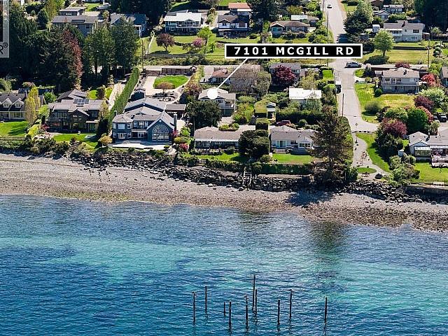 7101 Mcgill Rd Lantzville, British Columbia