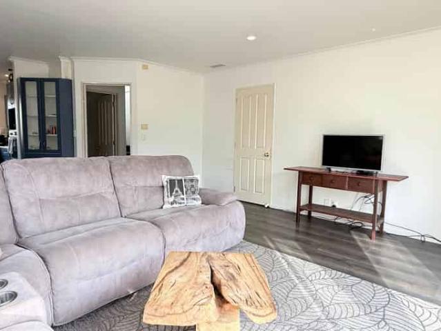 7/102 Greenhithe Road, Greenhithe, North Shore City