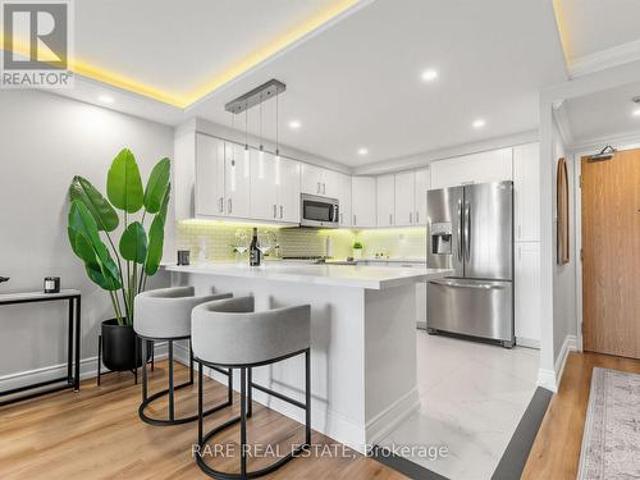 710 7 Bathurst Street, Vaughan, ON, L4J 4H5 condo for sale | Listing ID N13660 | Royal LePage