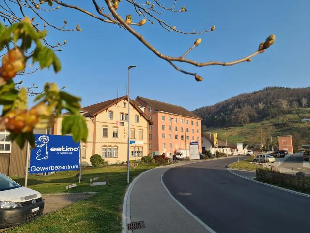 710 m² Gewerbe / Produktion mit Lagerfläche an exzellenter Lage