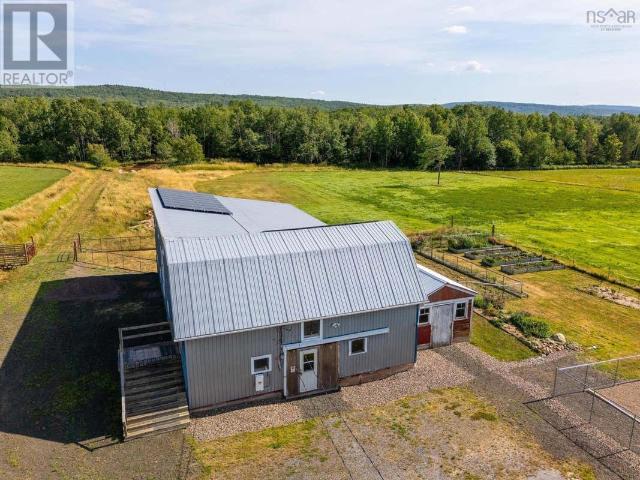 710 Main Street, Lawrencetown, NS B0S1M0 House For Sale | RE/MAX | 202527