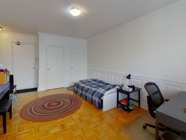 710 Spadina Ave 507 Toronto ON M5S2J3