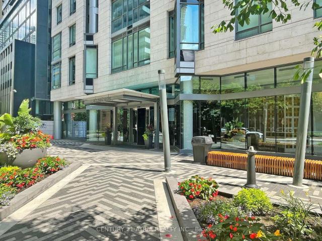 711 45 Charles Street E, Toronto | Leased, C12810 | Condos. Ca
