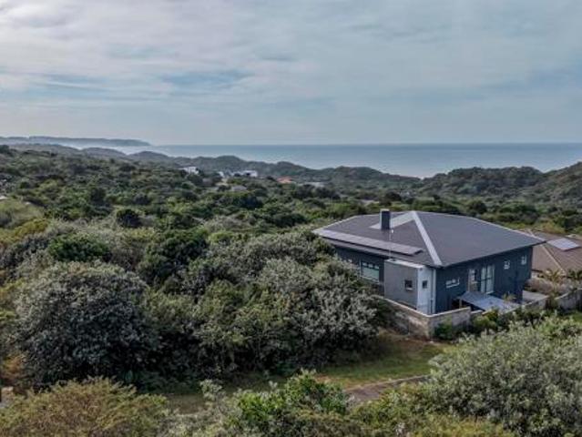 711 m² Land available in Chintsa East