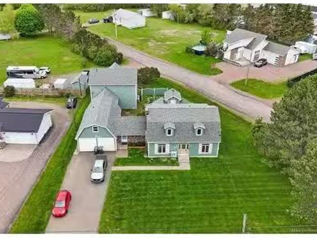 711 Route 133, Pointe Du Chêne, NB, E4P 5A1 commercial for s.