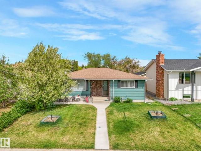 7120 39 Avenue, Edmonton, AB, T6K 0R6 house for sale | Listing ID E4484 | Royal LePage
