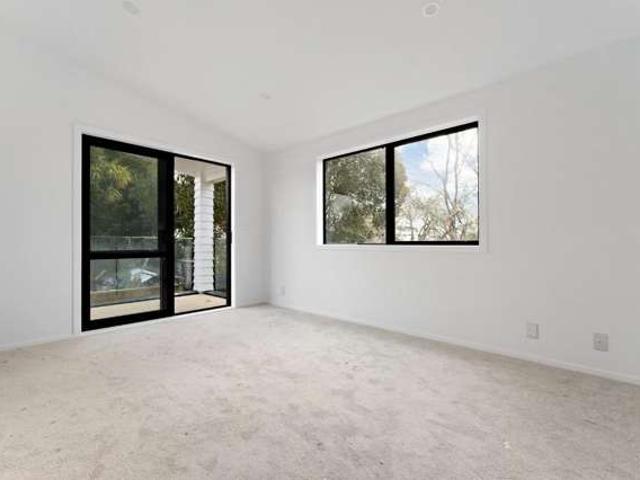 7/122 Archibald Road, Kelston, Waitakere City