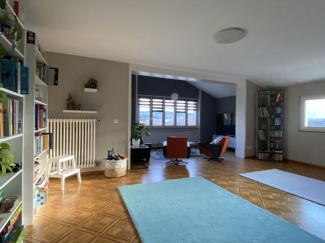 71/2 ROOM HOUSE IN VILLARS SUR GLÂNE FR, FURNISHED, FIXED TERM