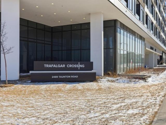 713 2 Taunton Road, Oakville, ON, L6H 3R9 condo for sale | Listing ID W13522 | Royal LePage