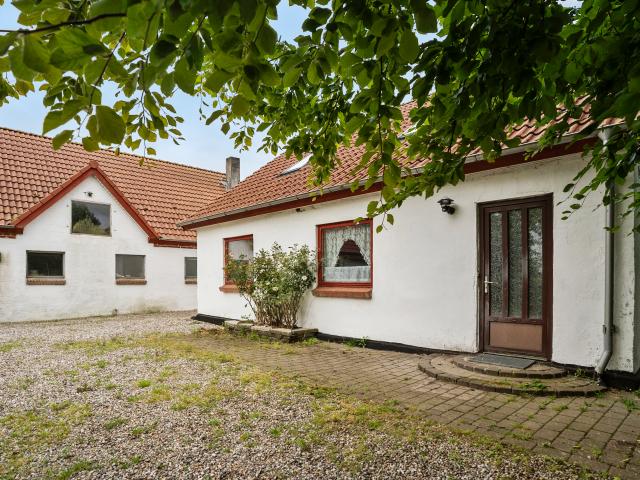 714 2 Kollerupvej 4, Kollerup Charmerende villa med uendelige muligheder nær Jelling og Vejle RealMæglerne